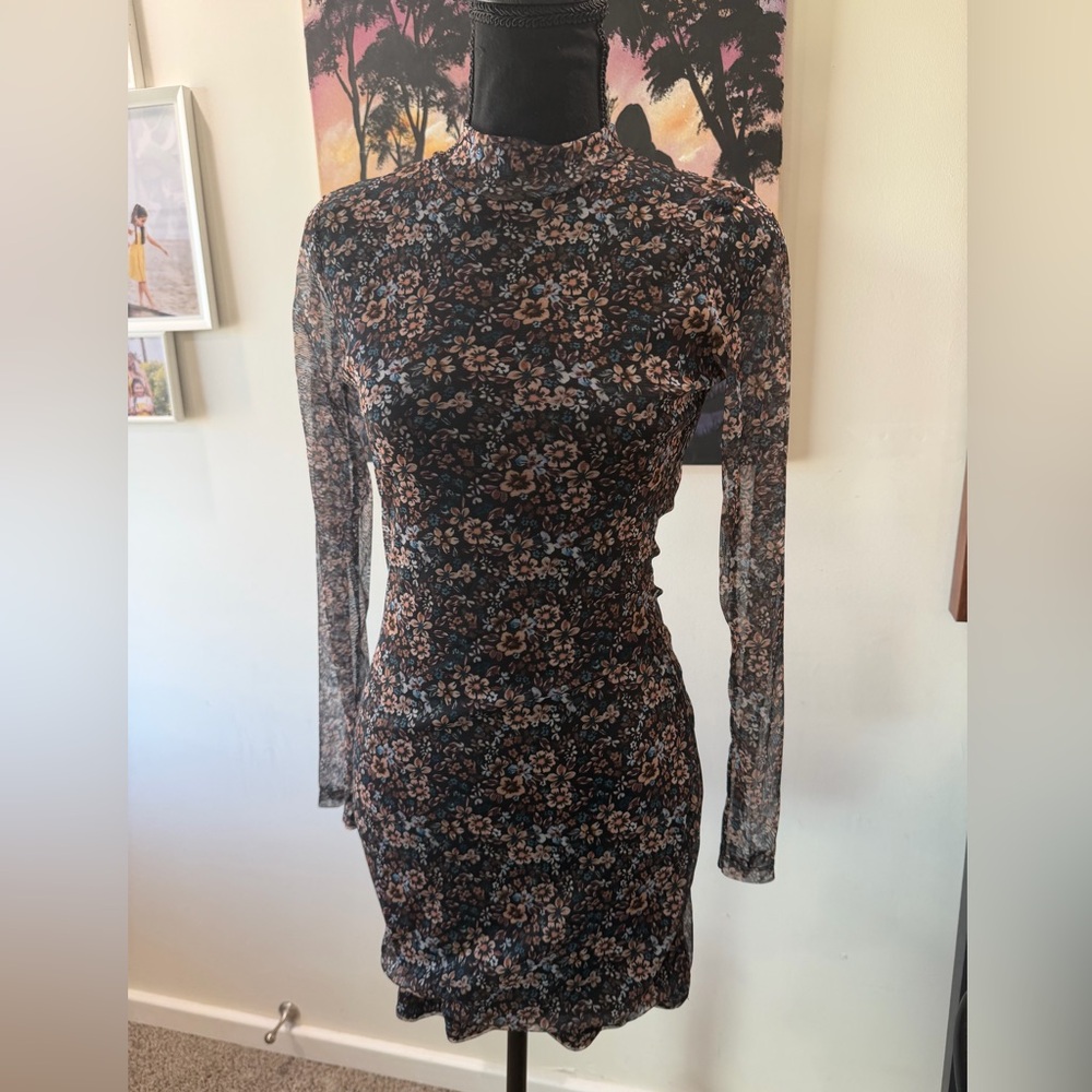 Beautiful backless floral dress